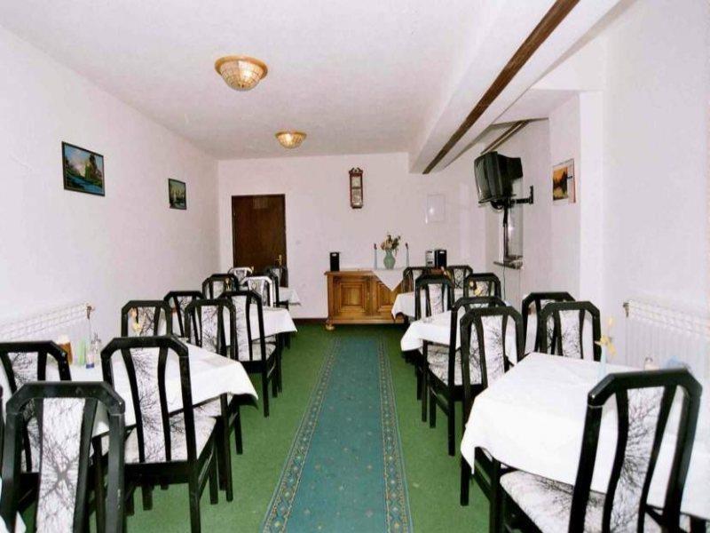 Ada S Hotel Bihać Restaurant photo